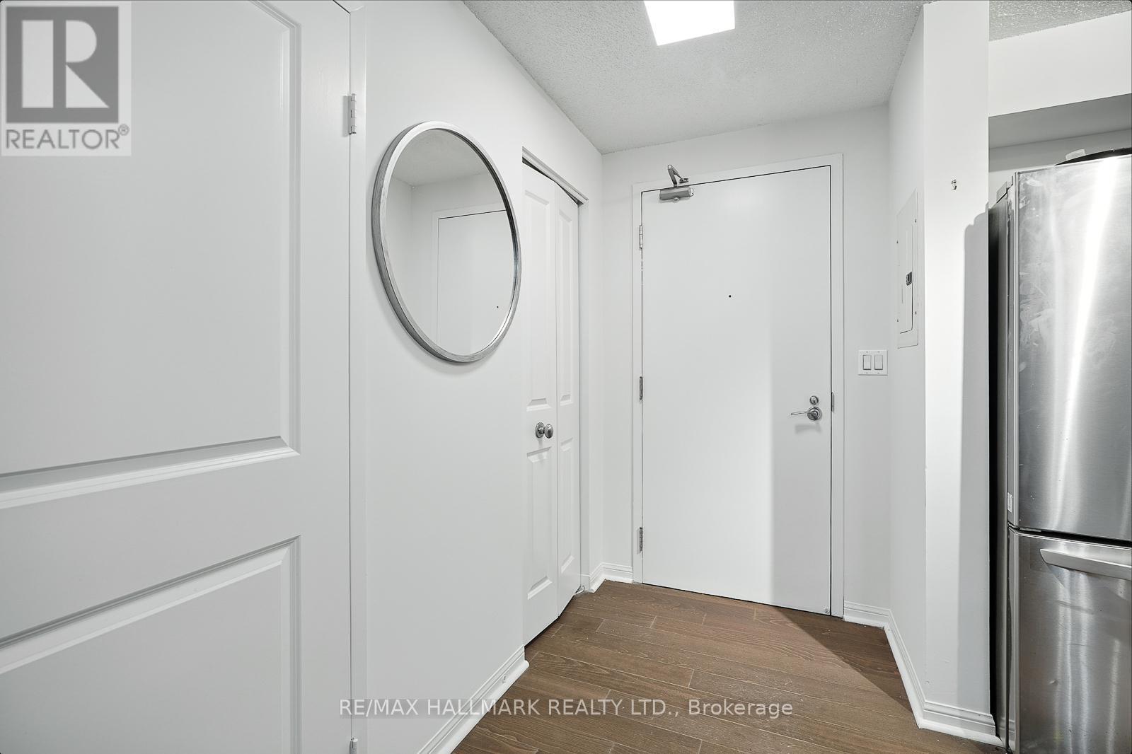 116 - 11 St Joseph Street, Toronto, Ontario  M4Y 3G4 - Photo 3 - C12375276