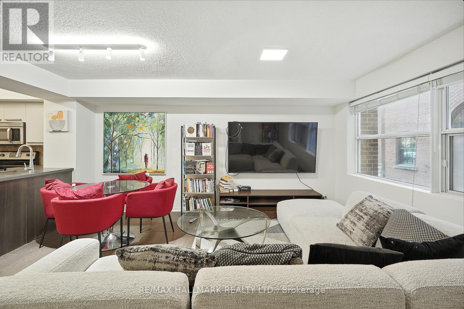 116 - 11 St Joseph Street, Toronto, Ontario  M4Y 3G4 - Photo 8 - C12375276