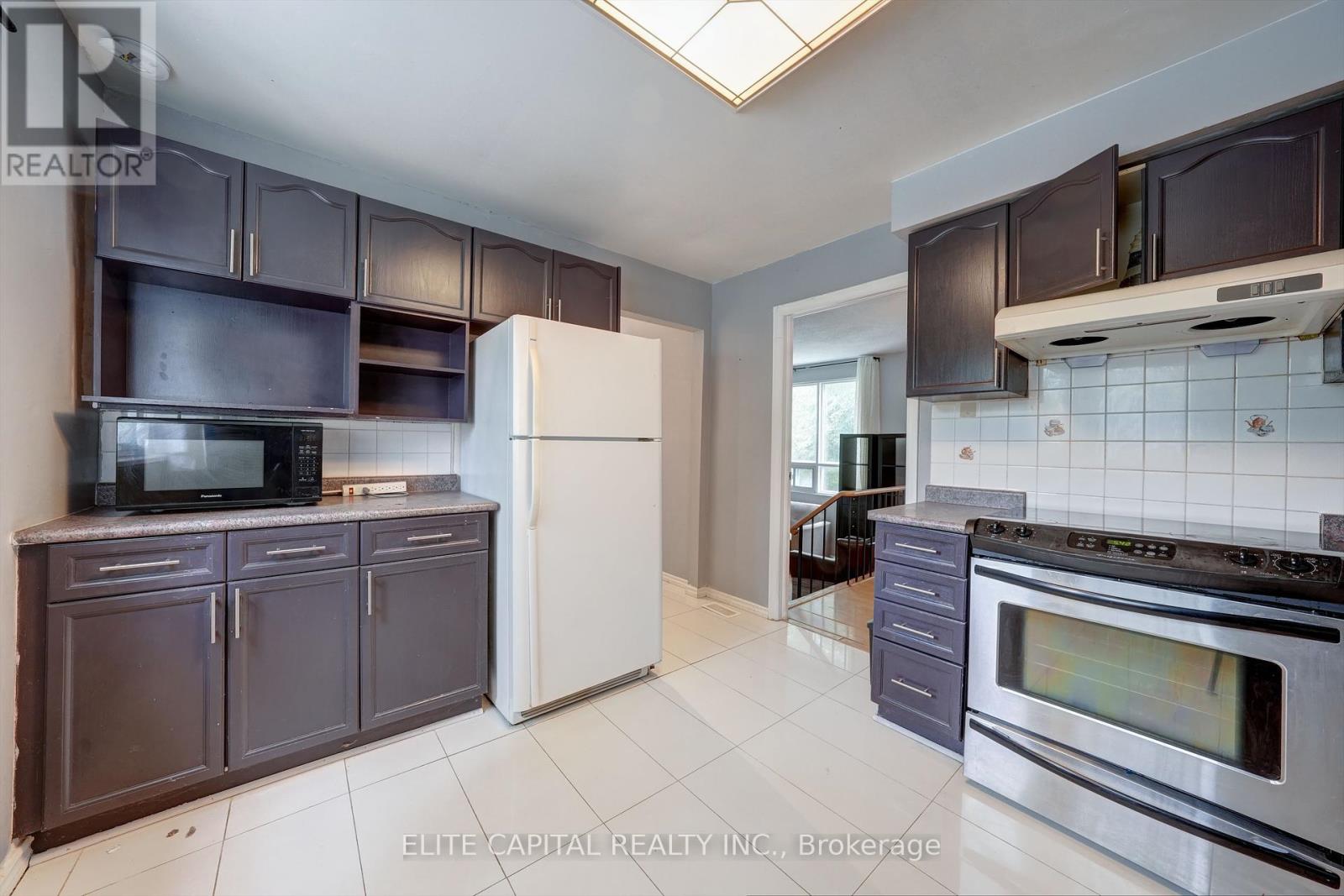62 Courville Coach Way, Toronto, Ontario  M2J 3V5 - Photo 12 - C12375279