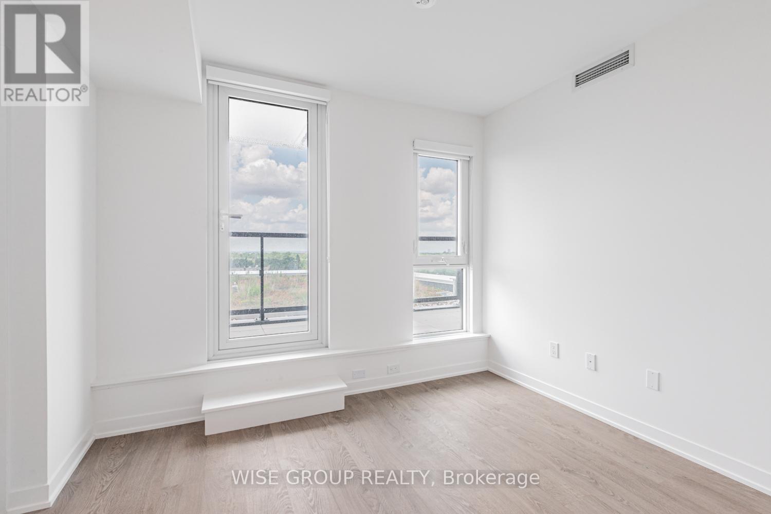906 - 500 Wilson Avenue, Toronto, Ontario  M3H 5Y9 - Photo 9 - C12375300