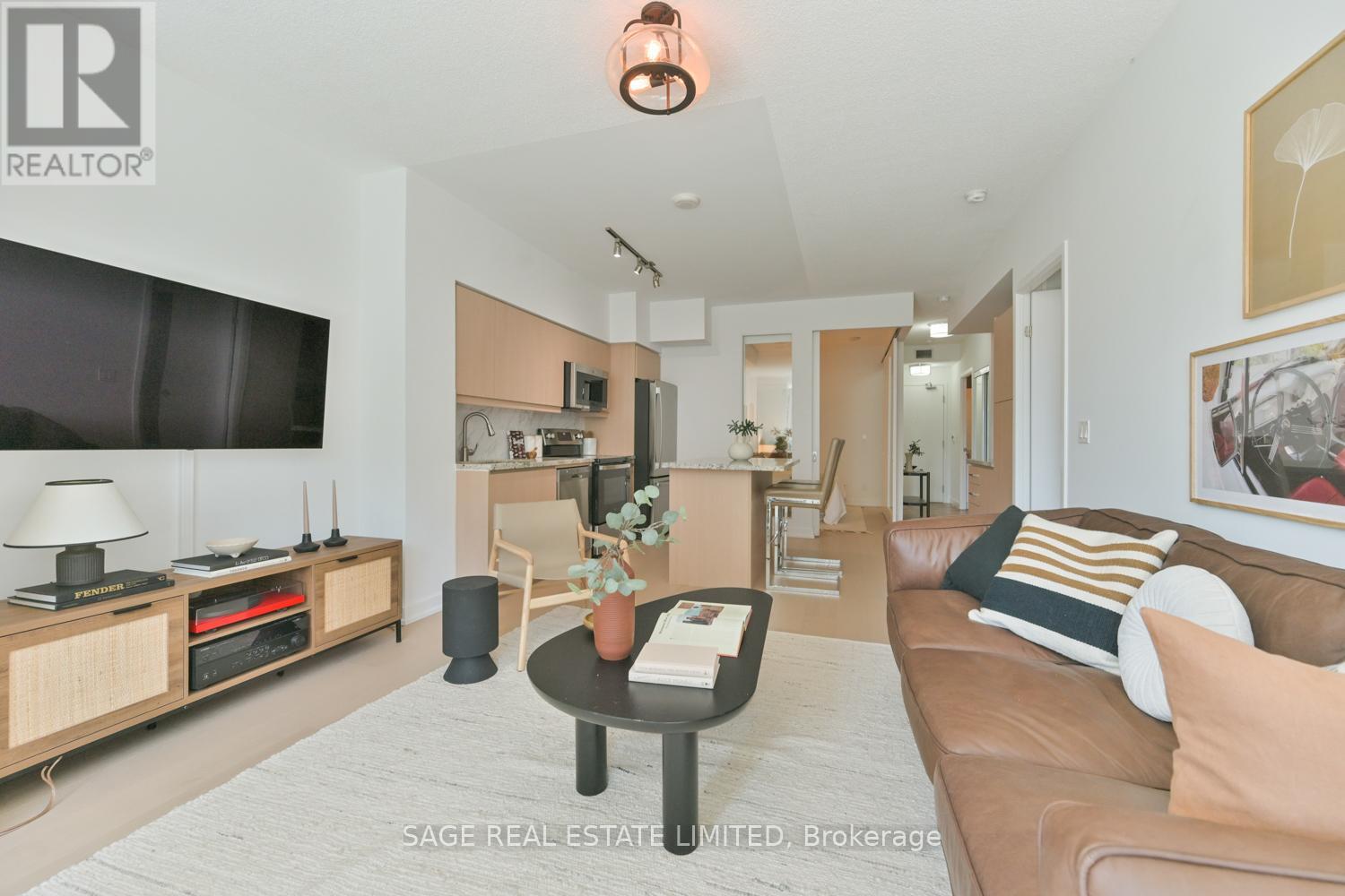702 - 215 Fort York Boulevard, Toronto, Ontario  M5V 4A2 - Photo 12 - C12375320