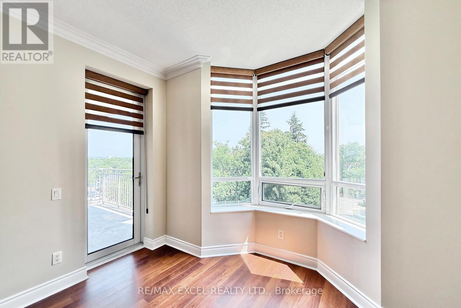 408 - 10101 Yonge Street N, Richmond Hill, Ontario L4C 0V6 - Photo 15 - N12375291