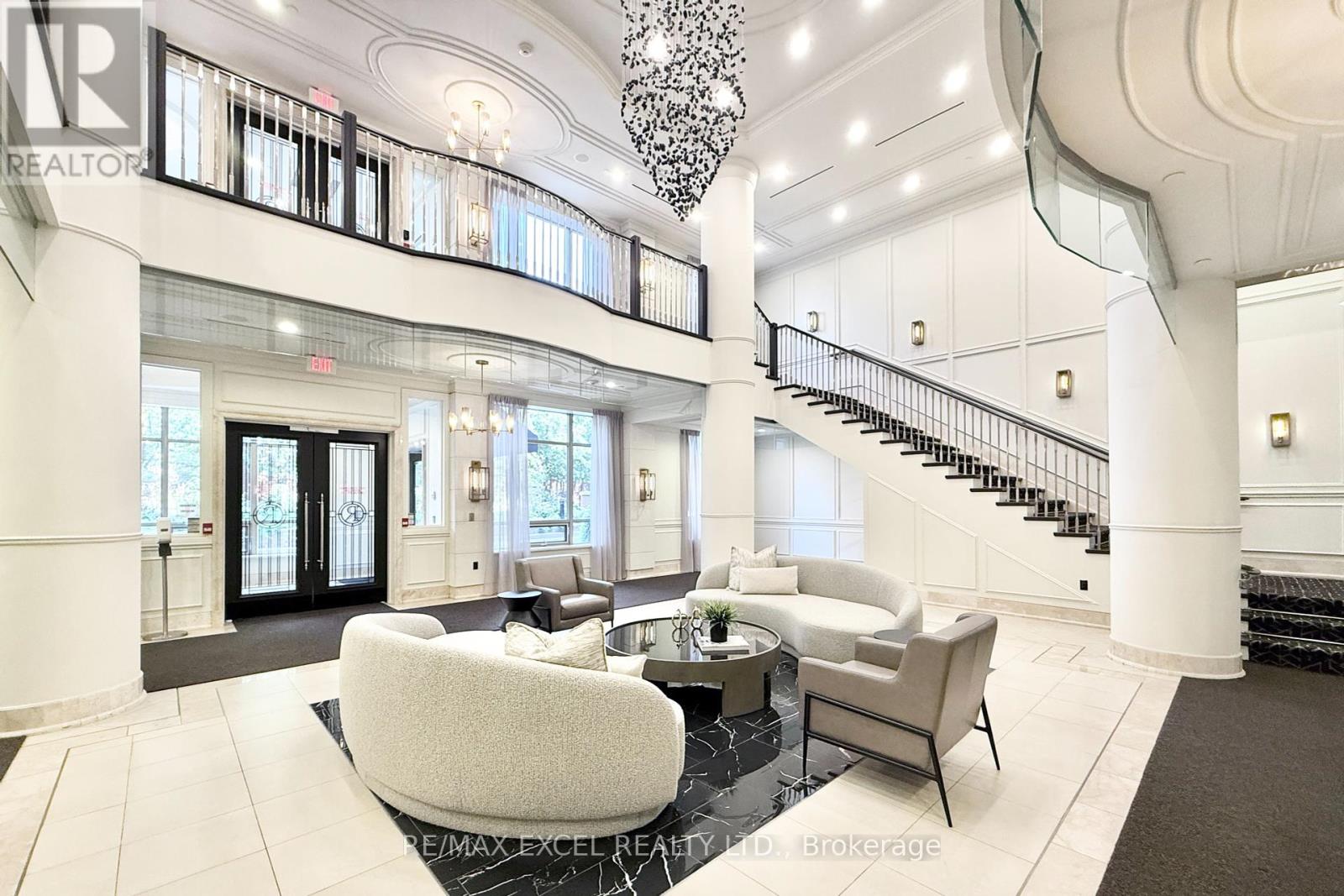 408 - 10101 Yonge Street N, Richmond Hill, Ontario L4C 0V6 - Photo 6 - N12375291