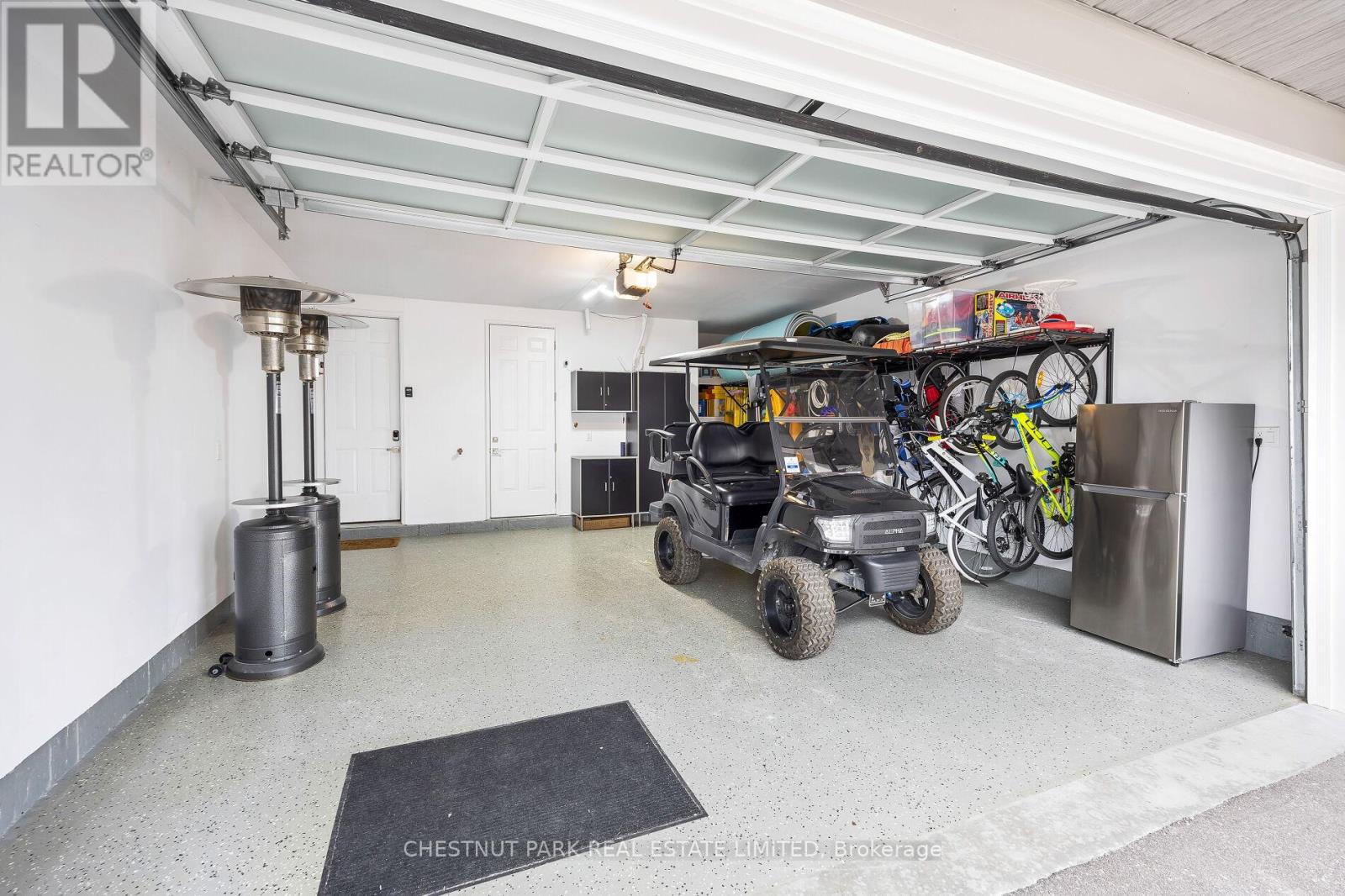 3718 Mangusta Court, Innisfil, Ontario  L9S 0L5 - Photo 35 - N12375355