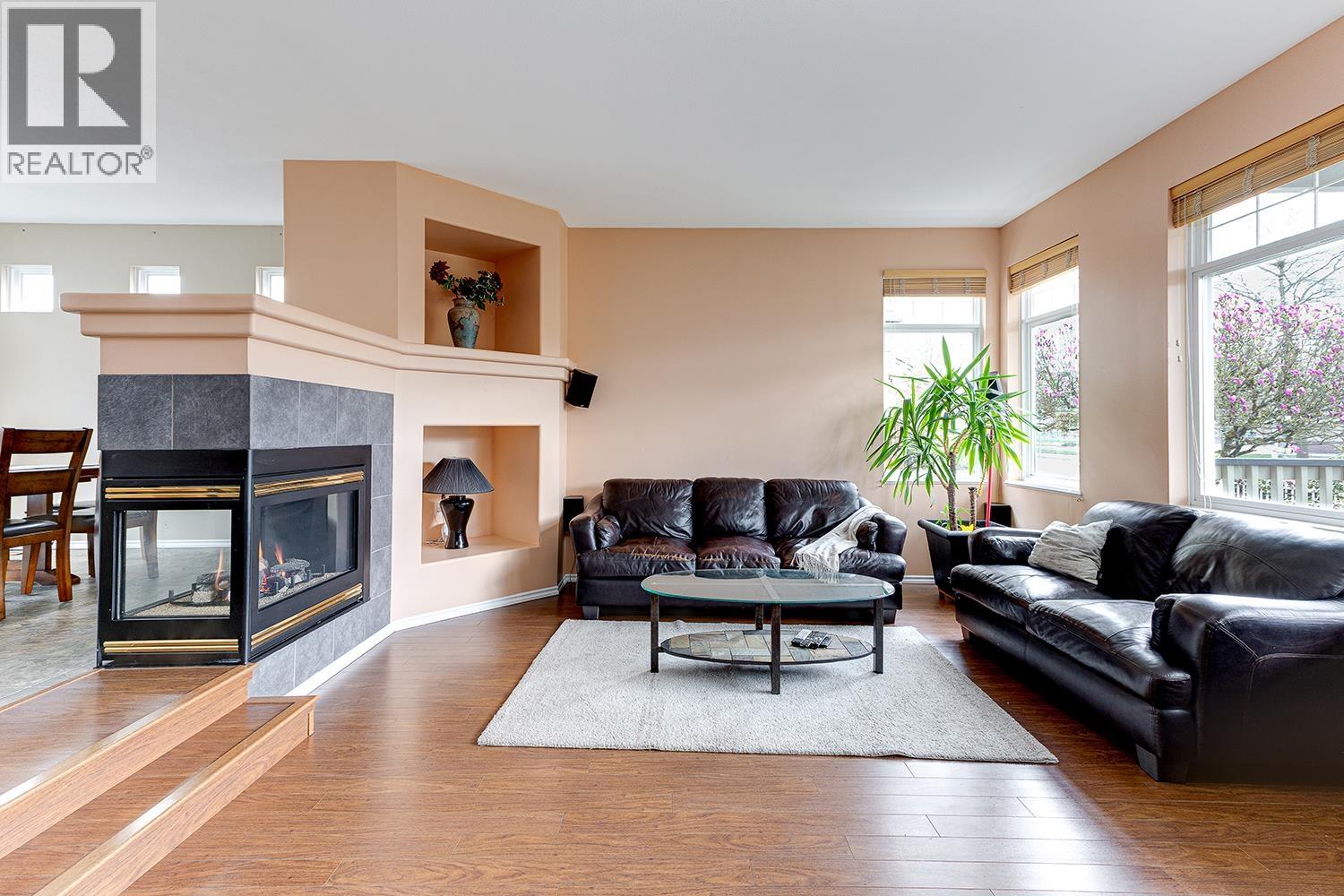 1077 Riverside Drive, Port Coquitlam, British Columbia  V3B 8A7 - Photo 16 - R3019153