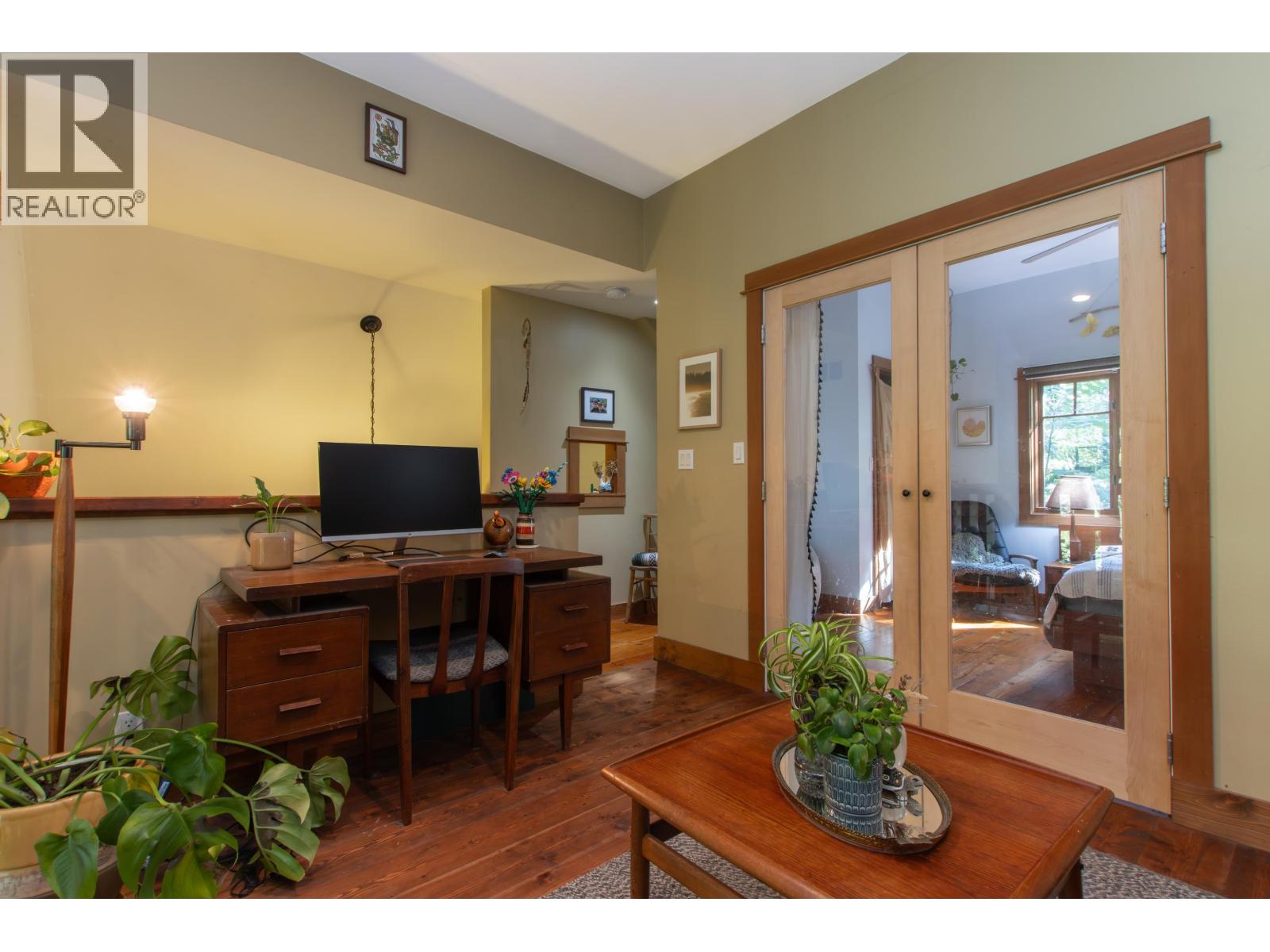 41645 Government Road, Squamish, British Columbia  V0N 1H0 - Photo 6 - R3033074
