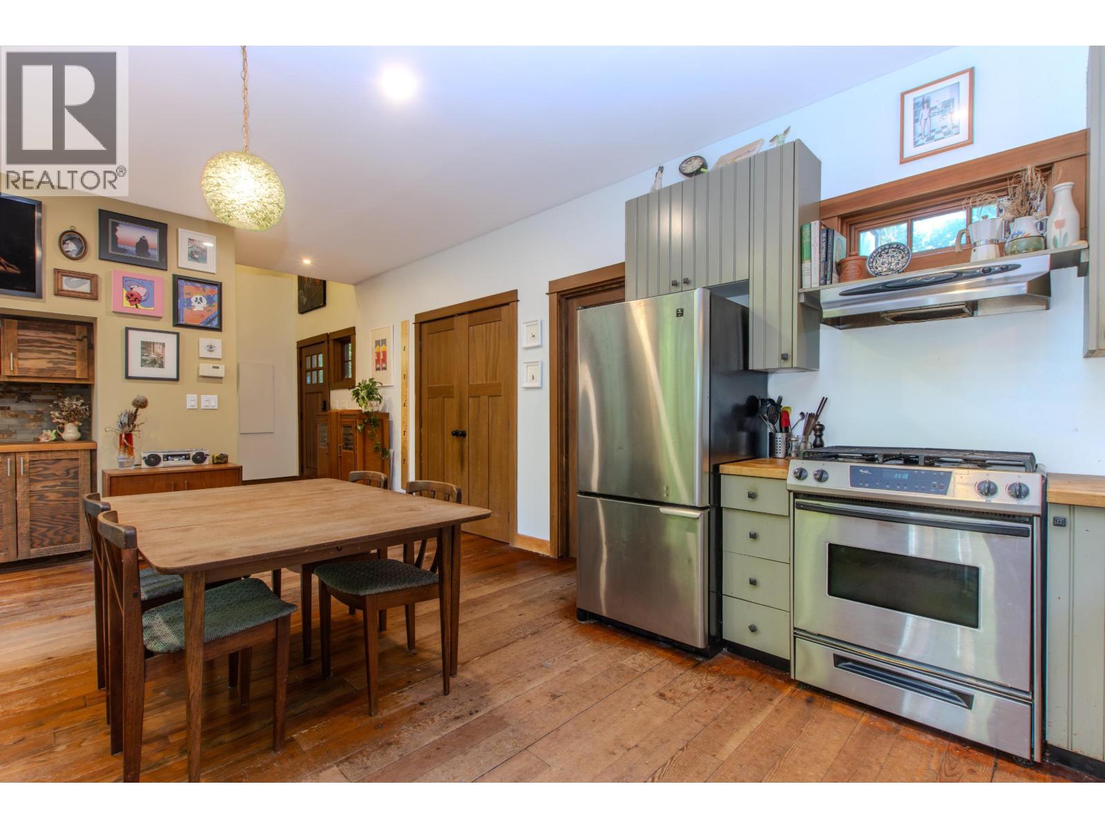 41645 Government Road, Squamish, British Columbia  V0N 1H0 - Photo 18 - R3033074