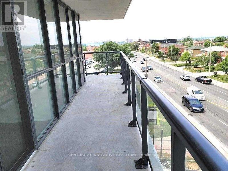302 - 1461 Lawrence Avenue W, Toronto, Ontario  M6L 1A9 - Photo 10 - W12375275