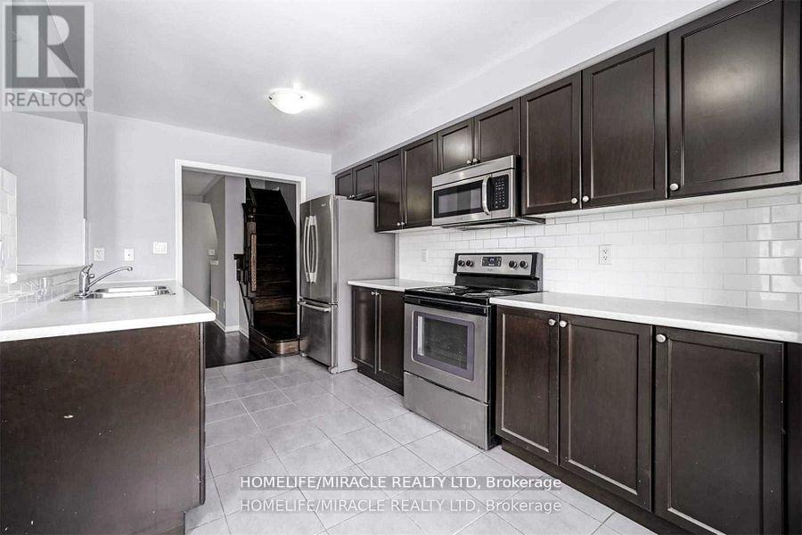 43 Colonel Frank Ching Crescent, Brampton, Ontario  L6Y 5W4 - Photo 12 - W12375290