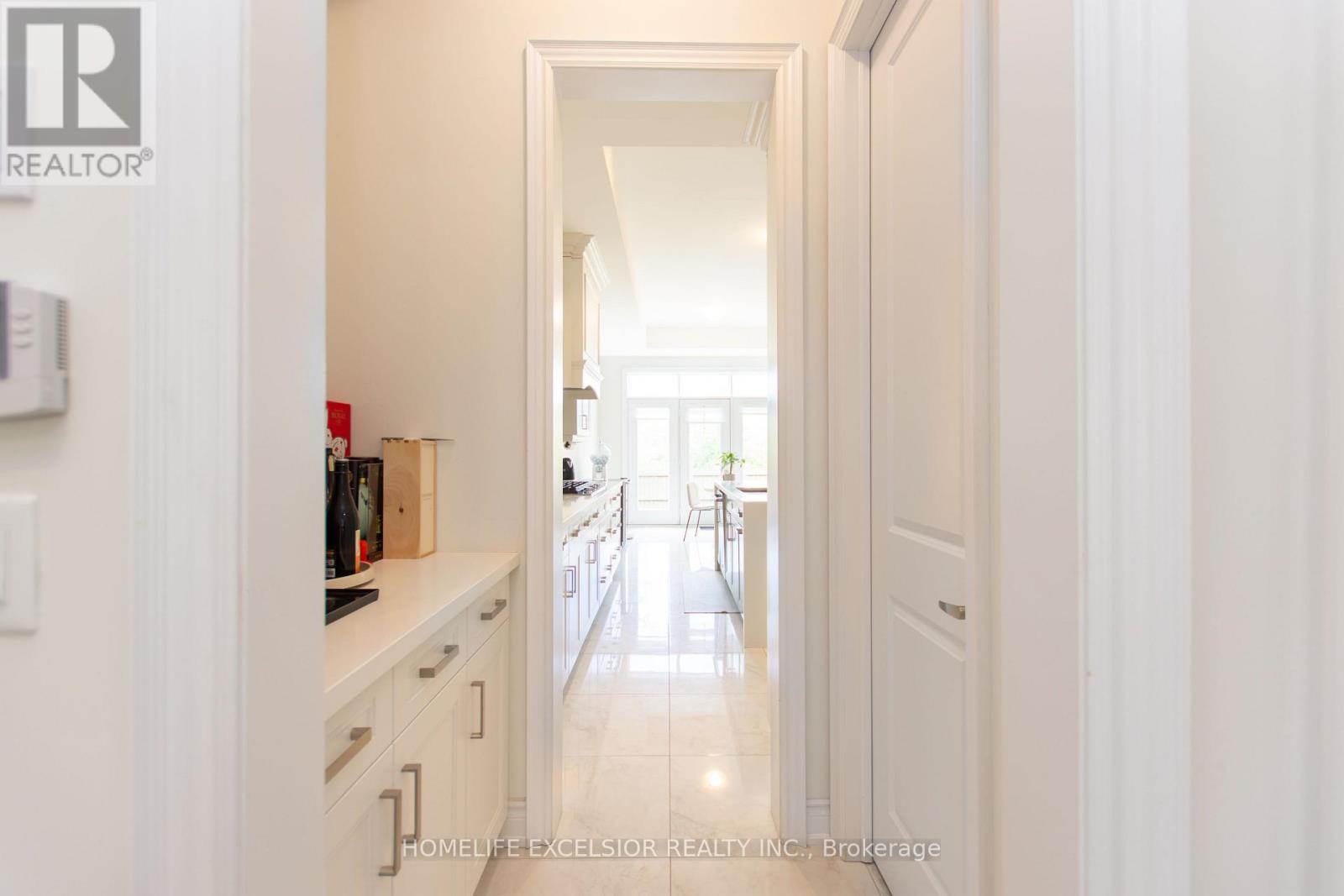 3128 Parsonage Crescent, Oakville, Ontario  L6H 0T9 - Photo 25 - W12375314