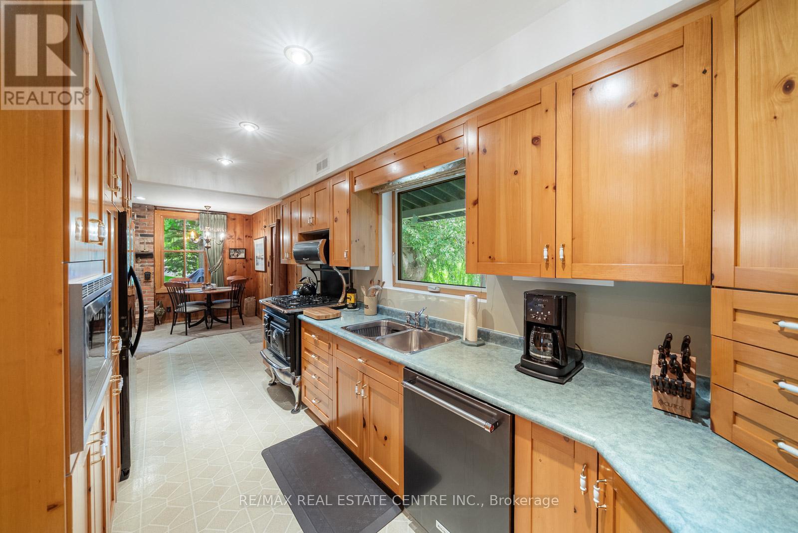 7736 Churchville Road, Brampton, Ontario  L6Y 0H5 - Photo 26 - W12375333