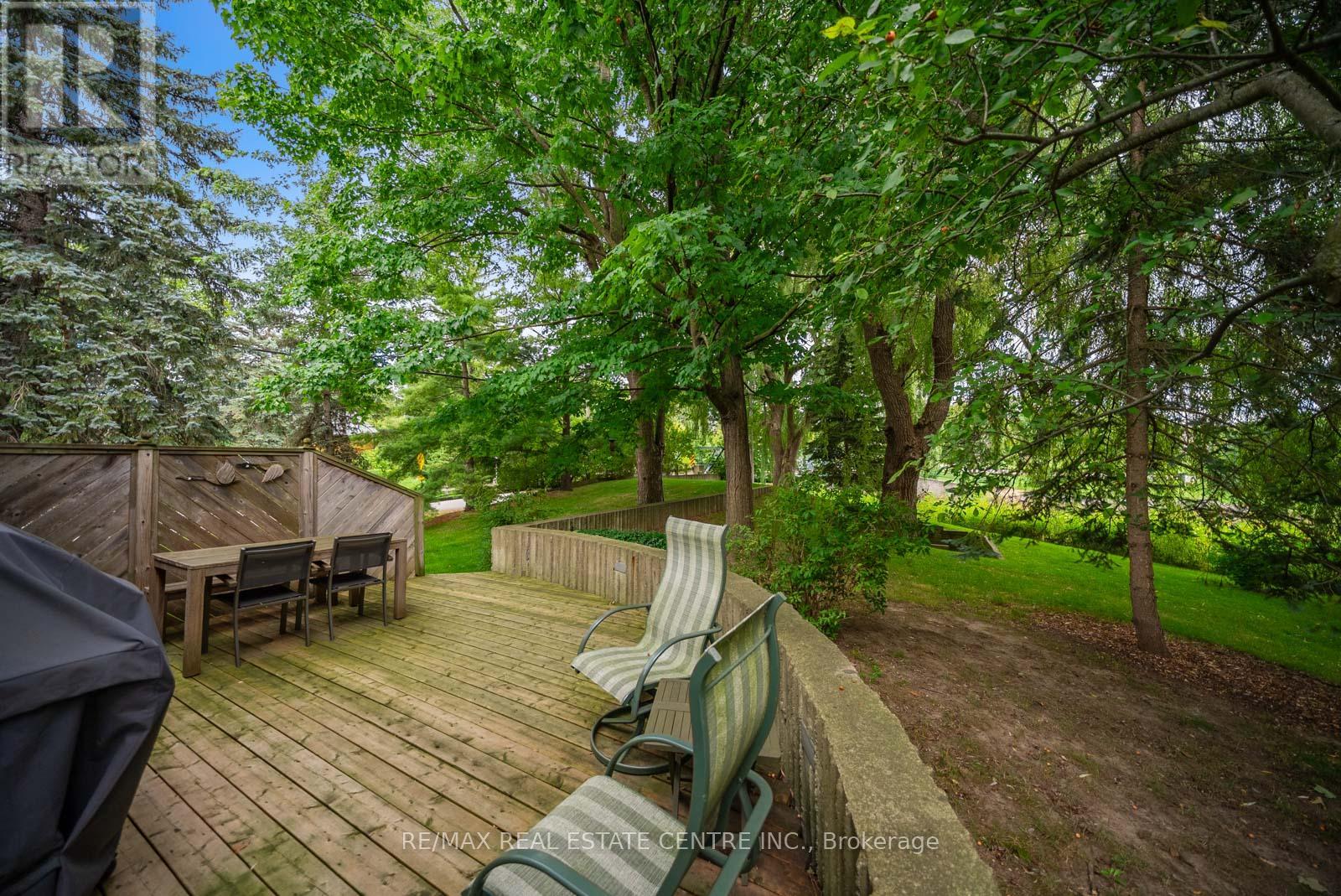 7736 Churchville Road, Brampton, Ontario  L6Y 0H5 - Photo 44 - W12375333