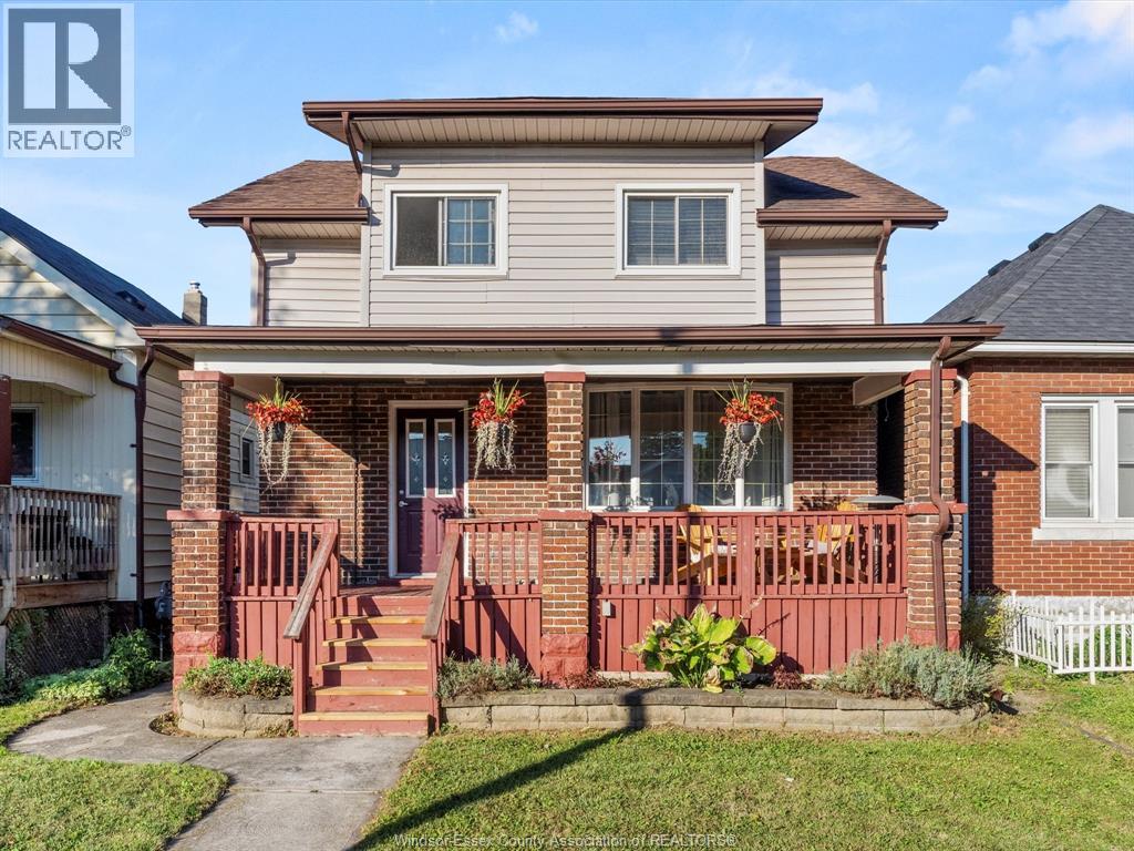 MLS# 25022034: 1763 Lincoln, Windsor, Canada