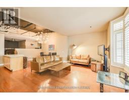 72 ST. PATRICK STREET, Toronto, Ontario