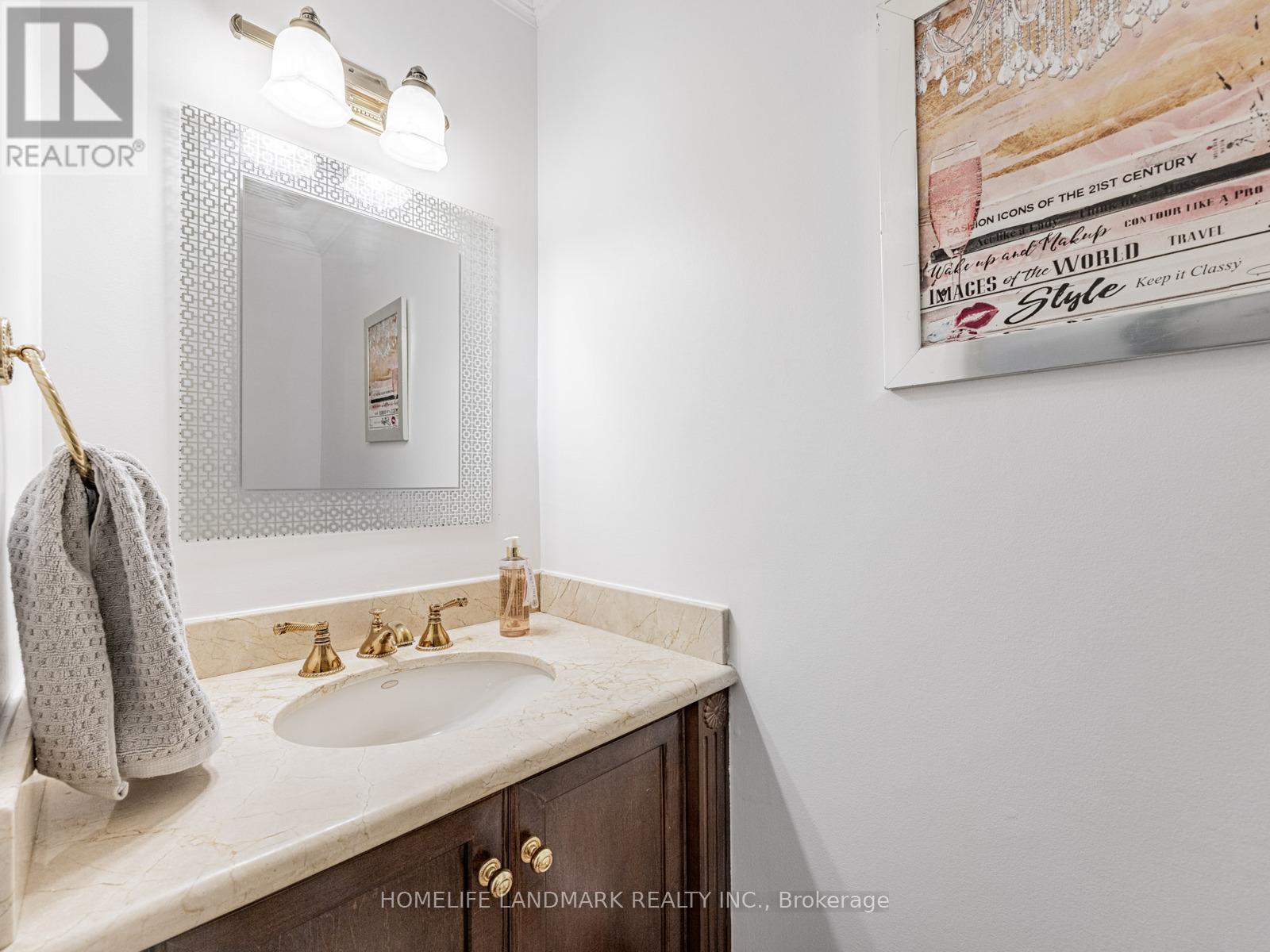 58 Ames Circle, Toronto, Ontario  M3B 3C1 - Photo 10 - C12375441