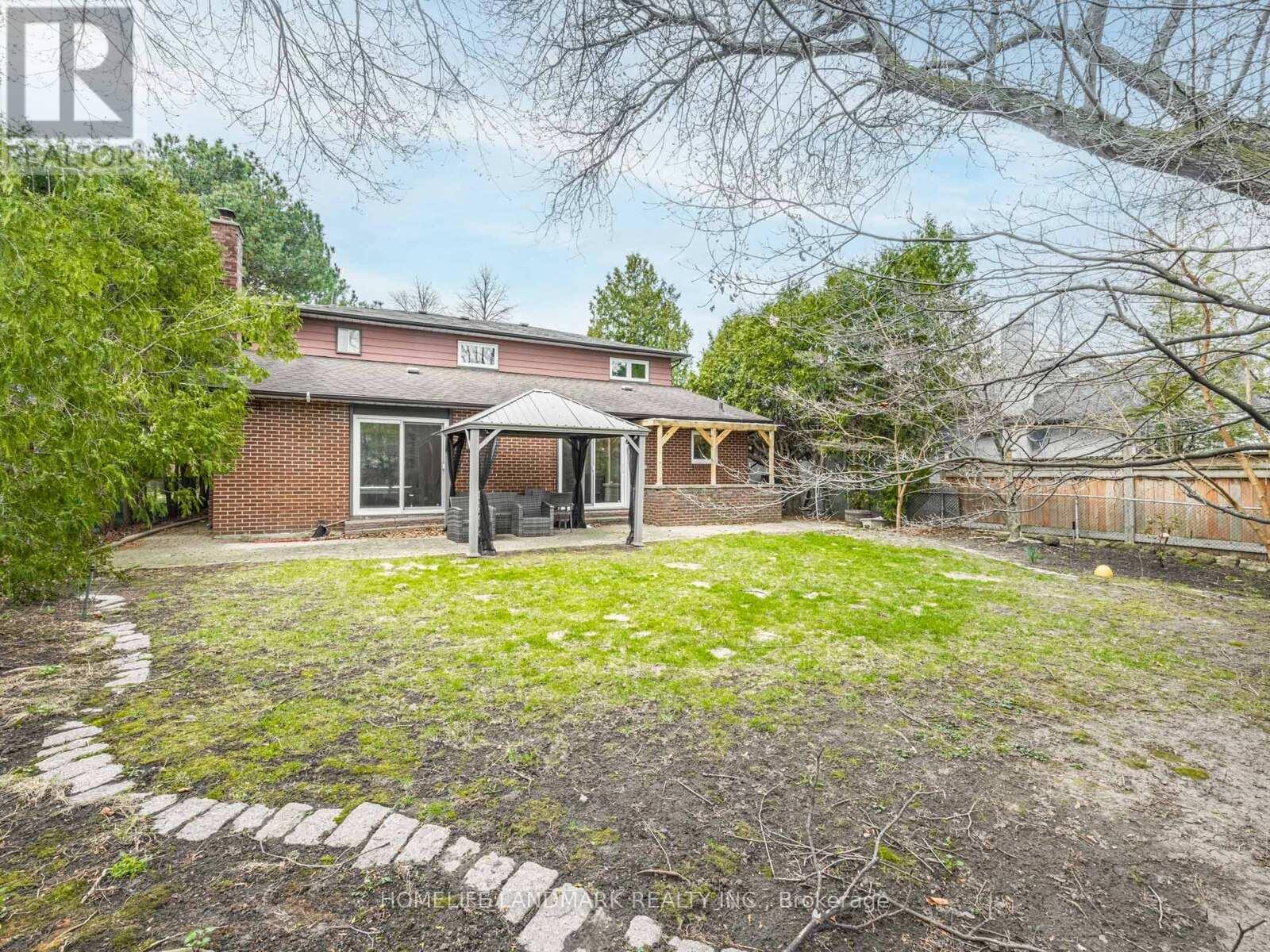 58 Ames Circle, Toronto, Ontario  M3B 3C1 - Photo 16 - C12375441
