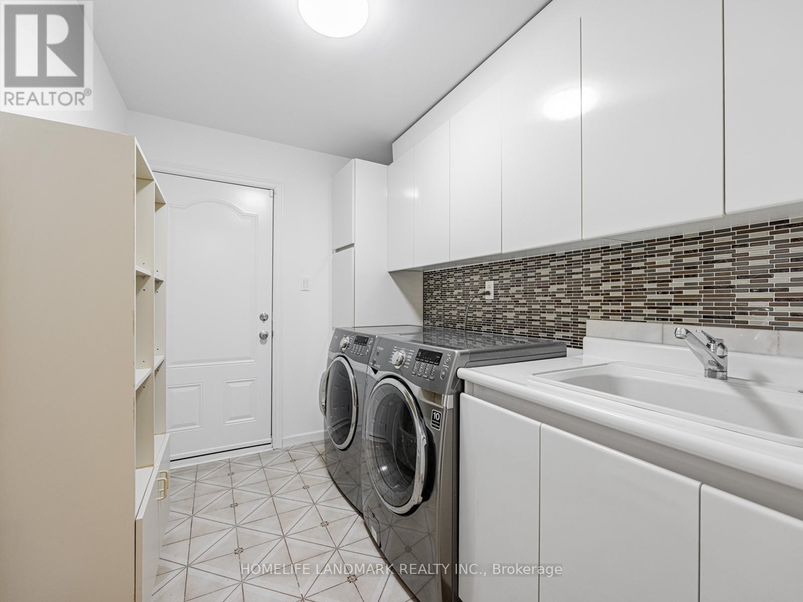 58 Ames Circle, Toronto, Ontario  M3B 3C1 - Photo 9 - C12375441