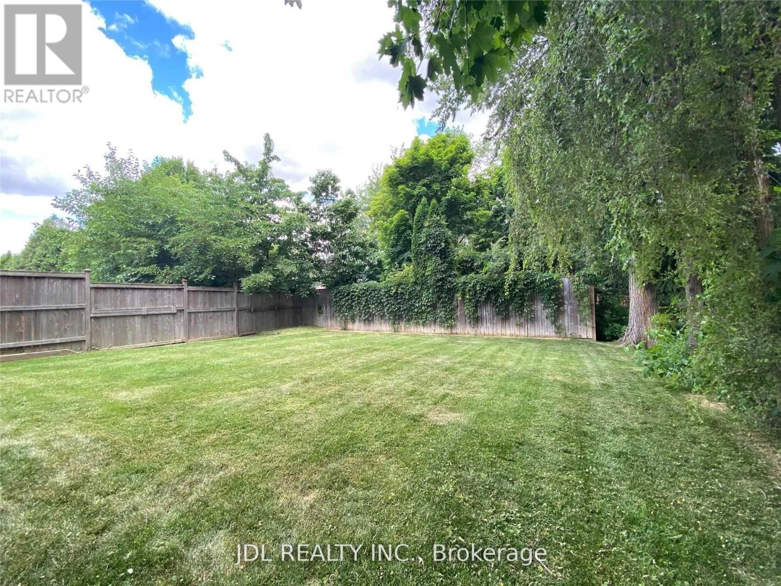 240 Mckee Avenue, Toronto, Ontario  M2N 4E1 - Photo 27 - C12375446