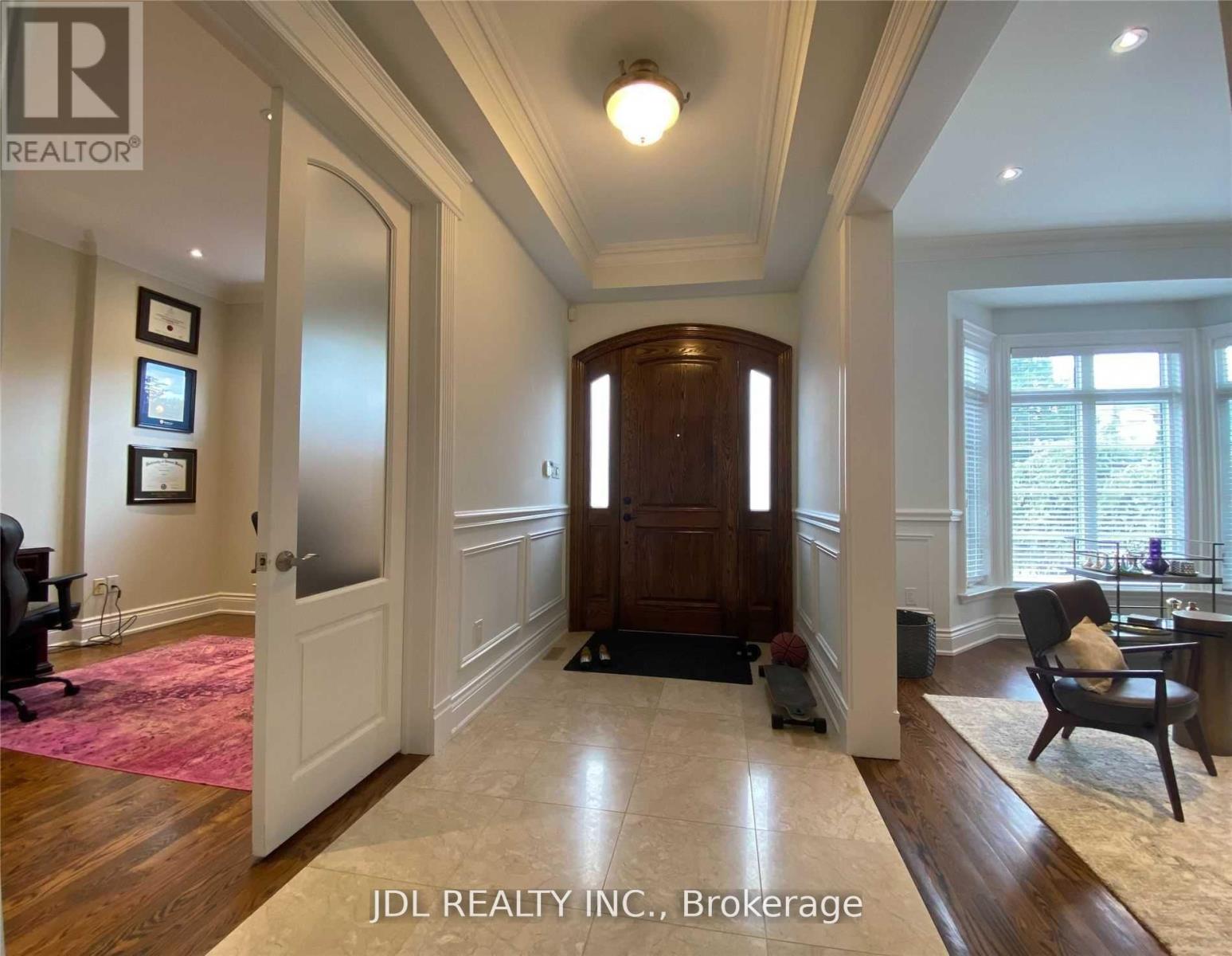 240 Mckee Avenue, Toronto, Ontario  M2N 4E1 - Photo 4 - C12375446