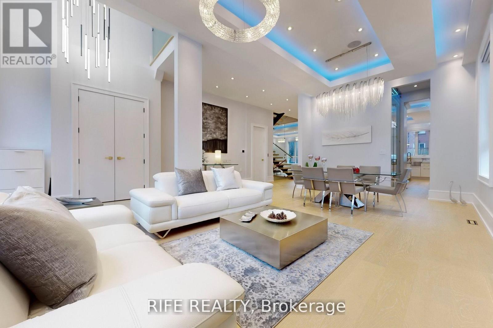 615 Briar Hill Avenue, Toronto, Ontario  M5N 1N4 - Photo 6 - C12375448
