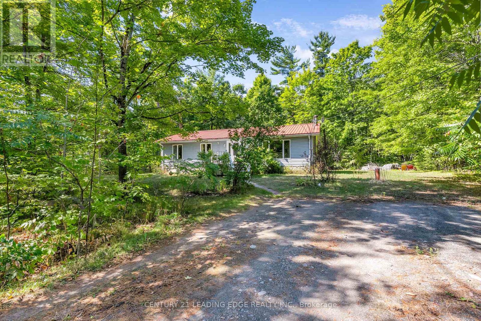 47 Reynolds Road, Madoc, Ontario  K0K 2K0 - Photo 4 - X12375235