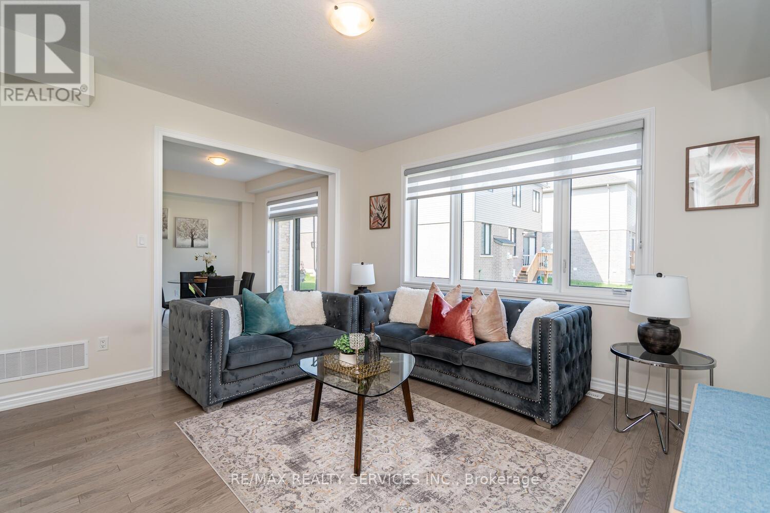 5 Heming Street, Brant, Ontario  N3L 0M5 - Photo 11 - X12375237