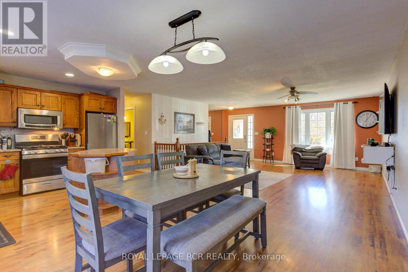 44 Geddes Street W, Minto, Ontario  N0G 1M0 - Photo 12 - X12375344