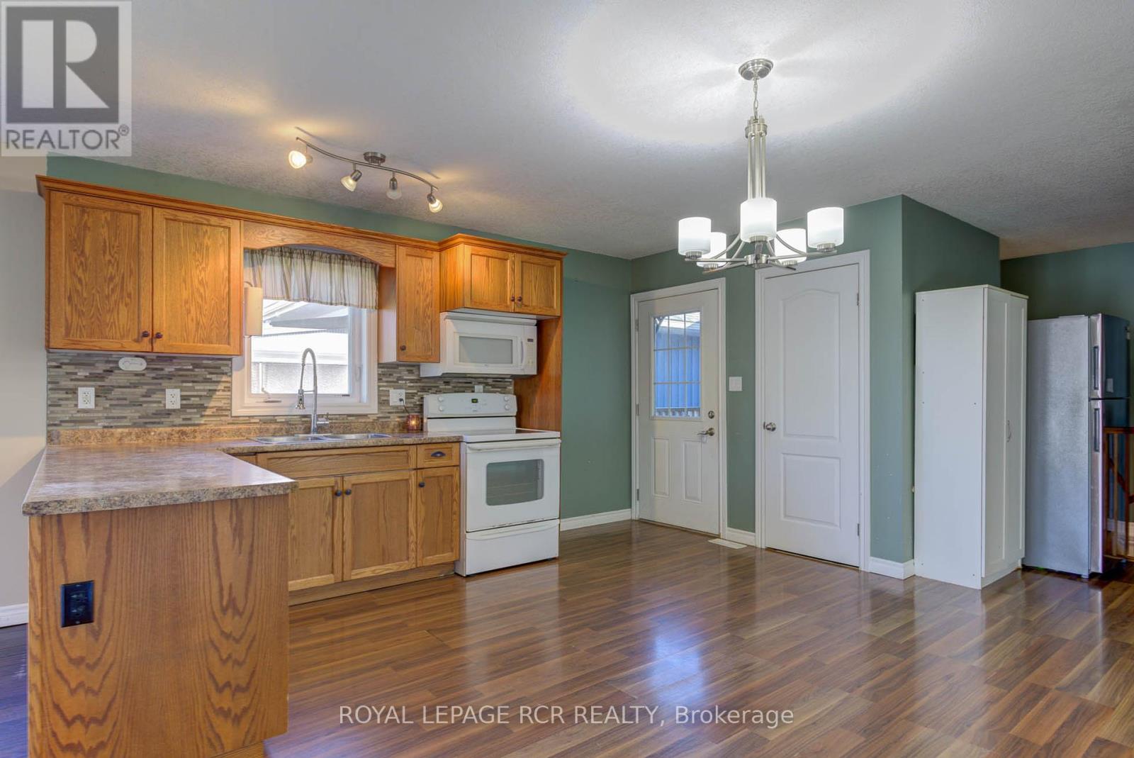44 Geddes Street W, Minto, Ontario  N0G 1M0 - Photo 29 - X12375344