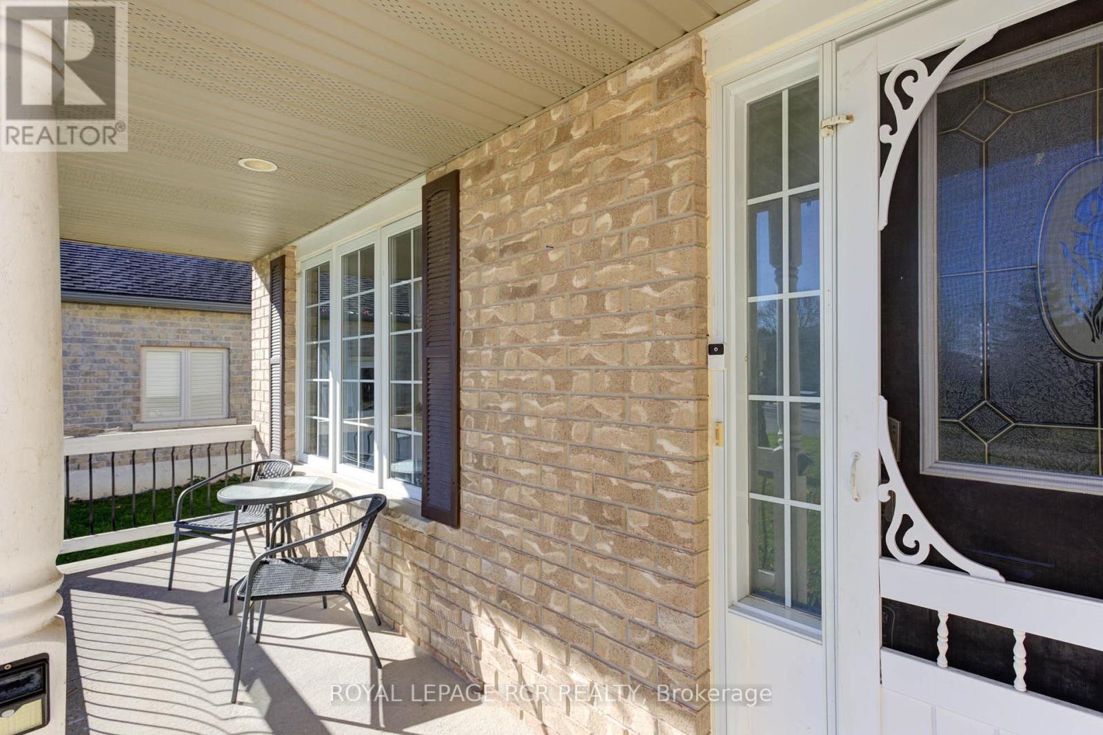 44 Geddes Street W, Minto, Ontario  N0G 1M0 - Photo 4 - X12375344
