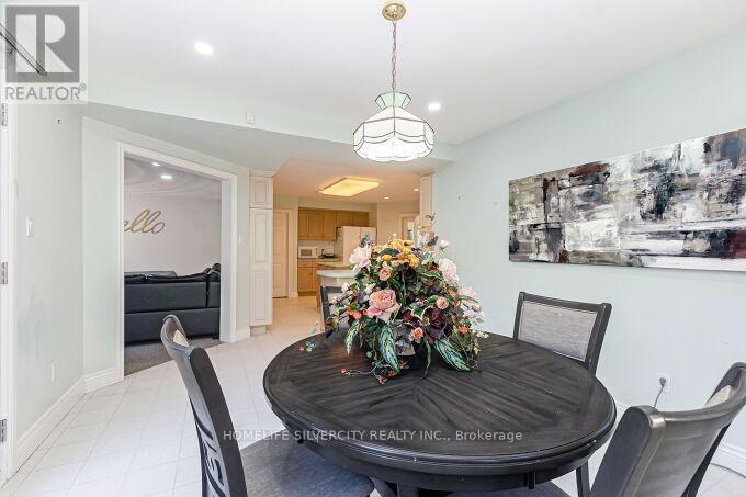 126 Montmorency Drive, Hamilton (Red Hill), Ontario  L8K 6R1 - Photo 19 - X12375368