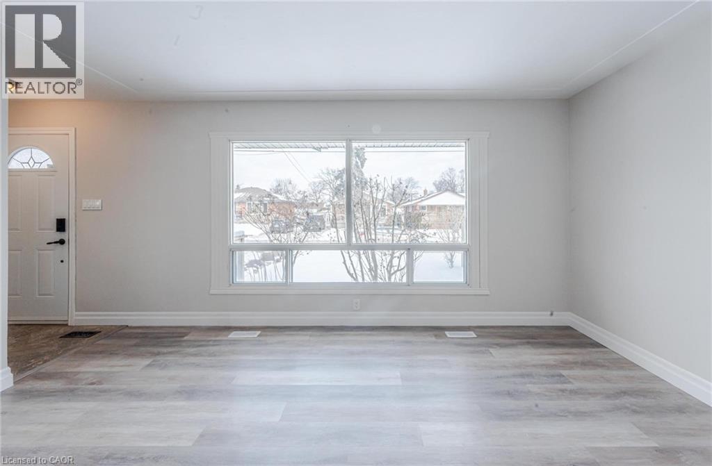 60 Burfield Avenue Unit# 1, Hamilton, Ontario  L8T 2J9 - Photo 2 - 40765243