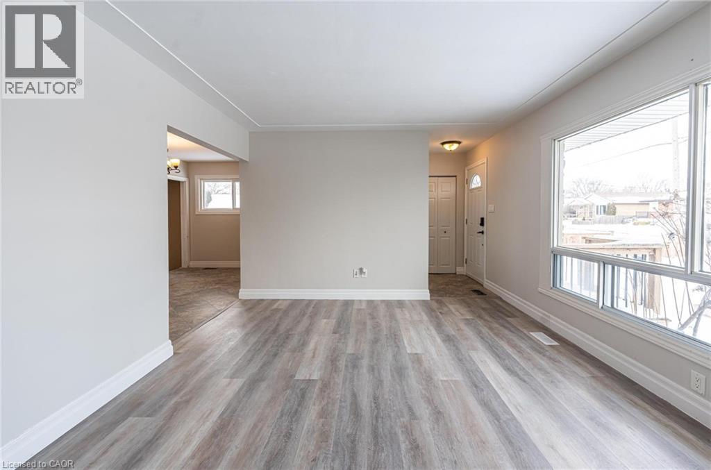 60 Burfield Avenue Unit# 1, Hamilton, Ontario  L8T 2J9 - Photo 3 - 40765243