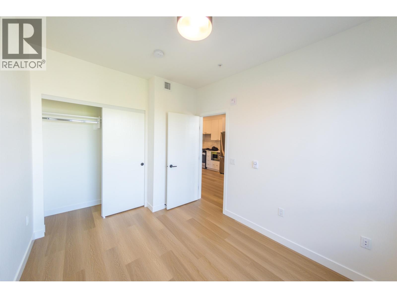 701 215 Mcbay Lane, Coquitlam, British Columbia  V3K 0H7 - Photo 10 - R3041924