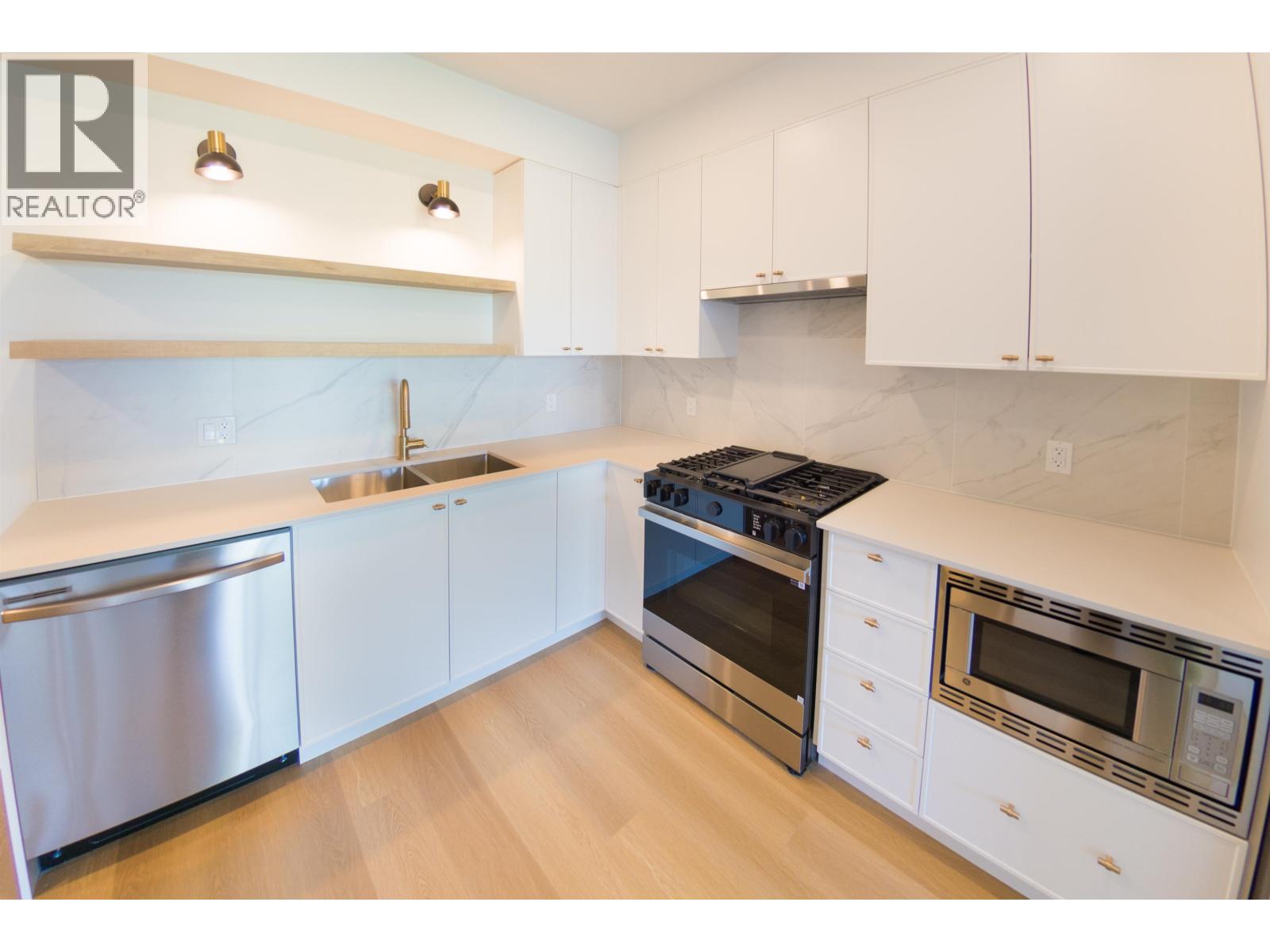 701 215 Mcbay Lane, Coquitlam, British Columbia  V3K 0H7 - Photo 3 - R3041924