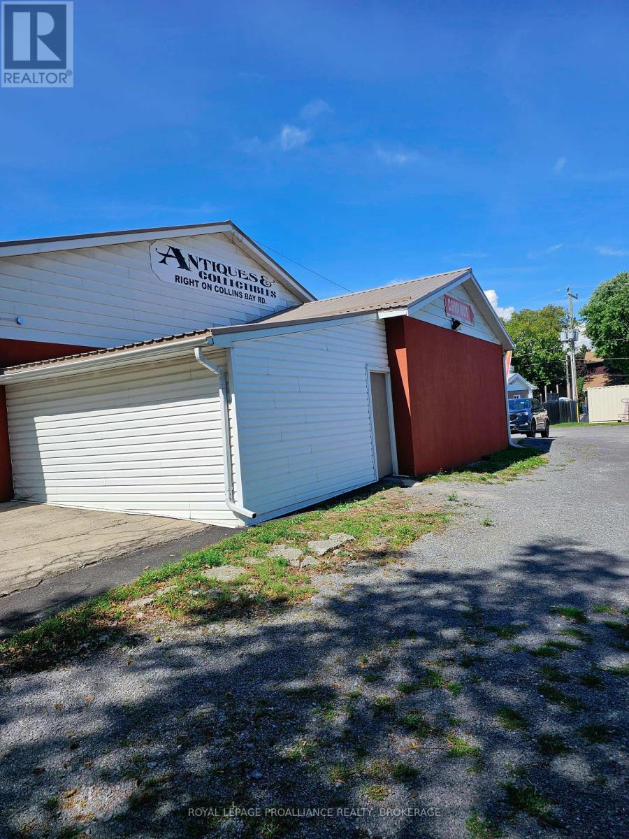 666 Collins Bay Road, Kingston, Ontario  K7M 7E9 - Photo 18 - X12375565