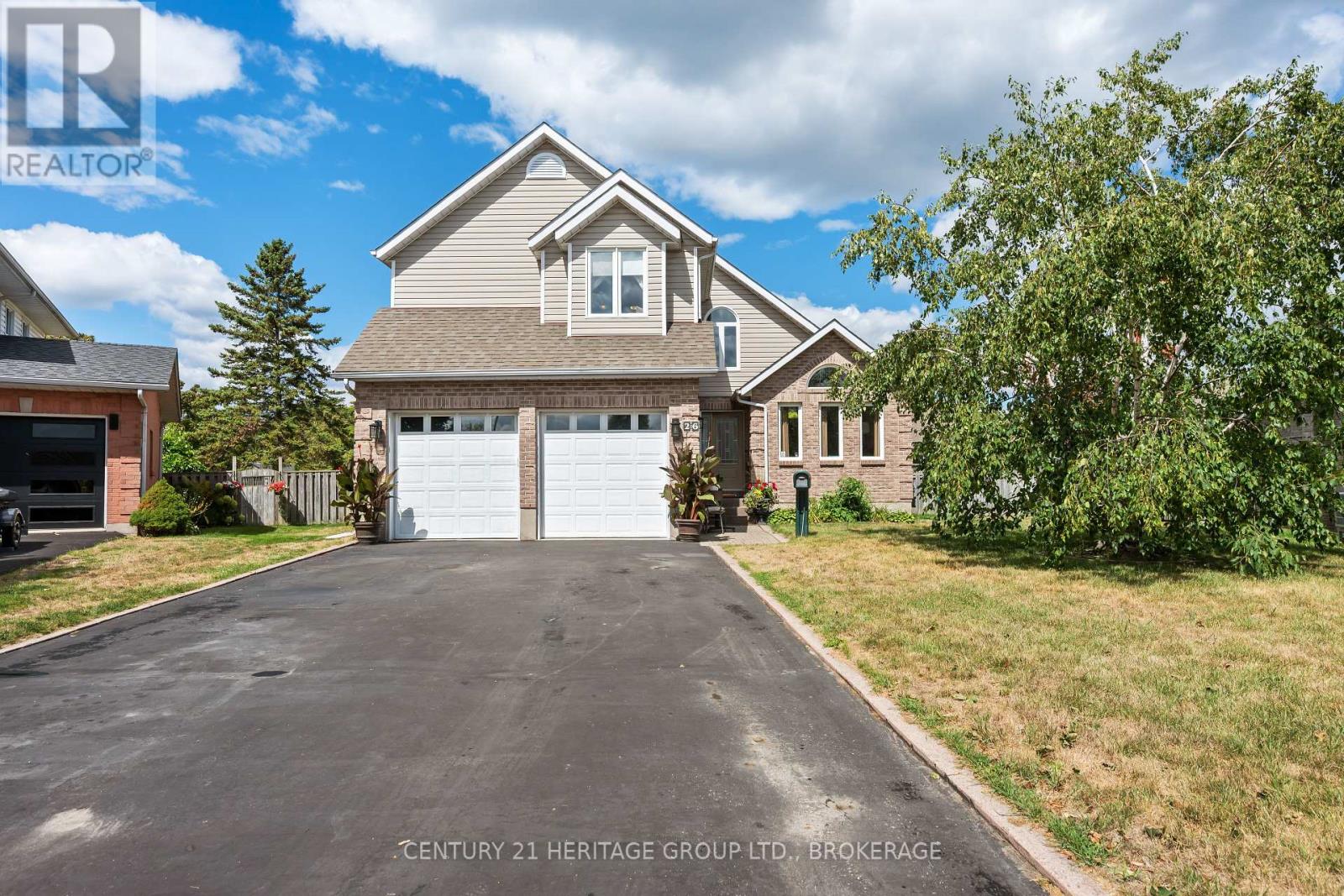Property at 26 MILLER PLACE image 1