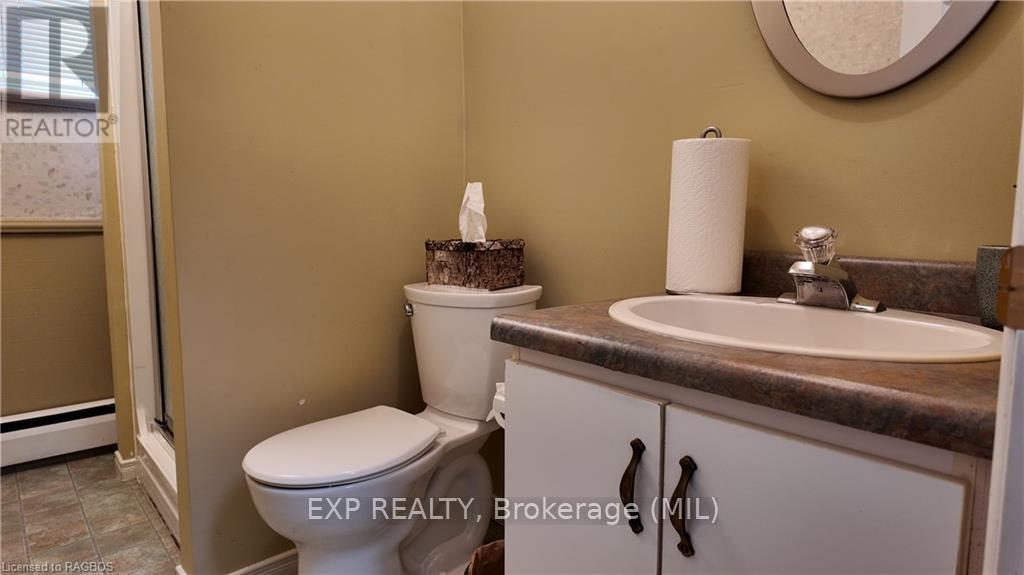 21 Grosvenor St N, Saugeen Shores, Ontario  N0H 2L0 - Photo 11 - X11880016