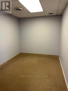 203 - 10 Peter Street N, Orillia, Ontario  L3V 4Y7 - Photo 2 - S12353514