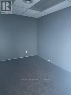 201 - 10 Peter Street N, Orillia, Ontario  L3V 4Y7 - Photo 7 - S12353500