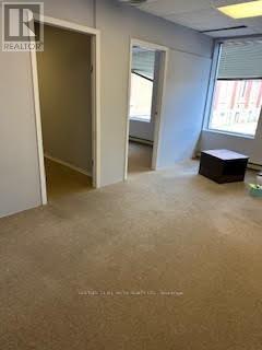 203 - 10 Peter Street N, Orillia, Ontario  L3V 4Y7 - Photo 5 - S12353514