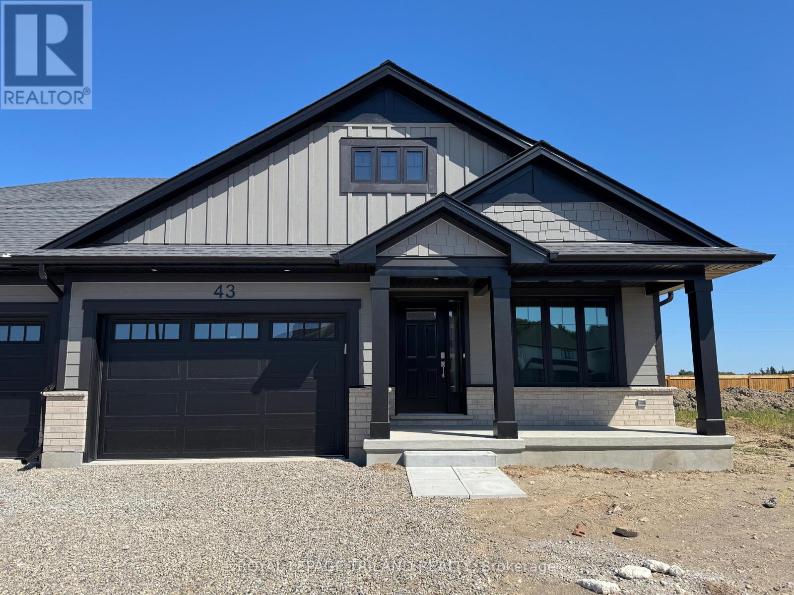 43 Harrow Lane, St. Thomas, Ontario  N5R 0N4 - Photo 1 - X12375608