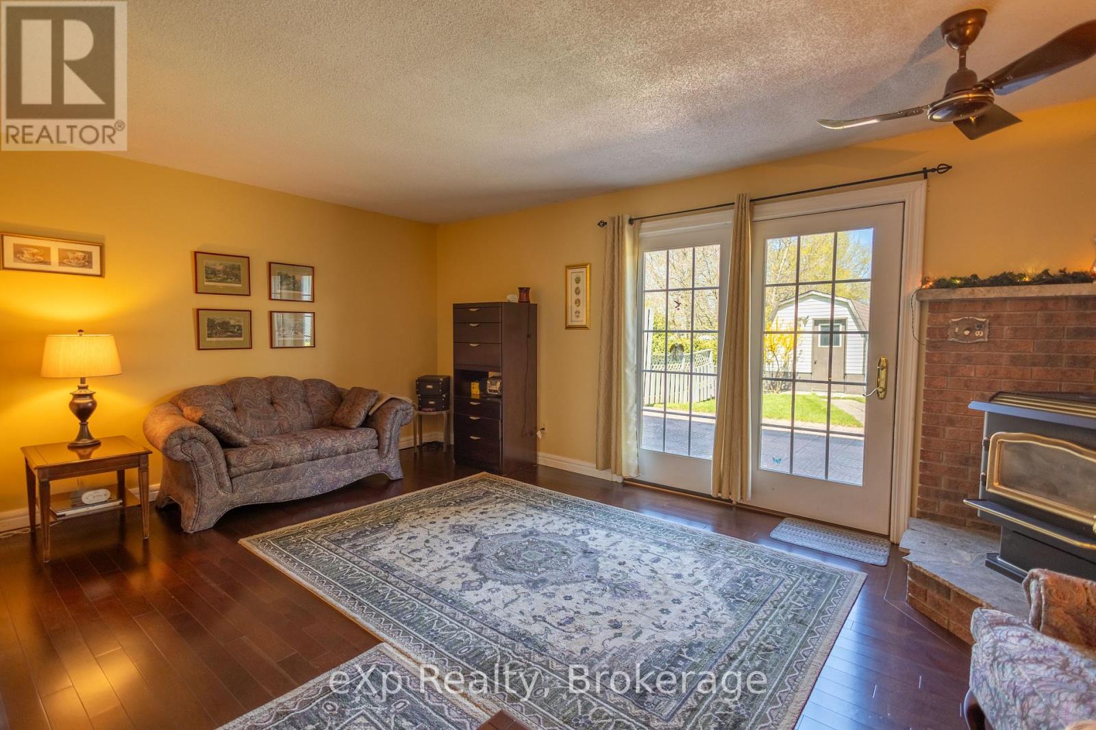 704 11th Street E, Hanover, Ontario  N4N 3J4 - Photo 21 - X11962475