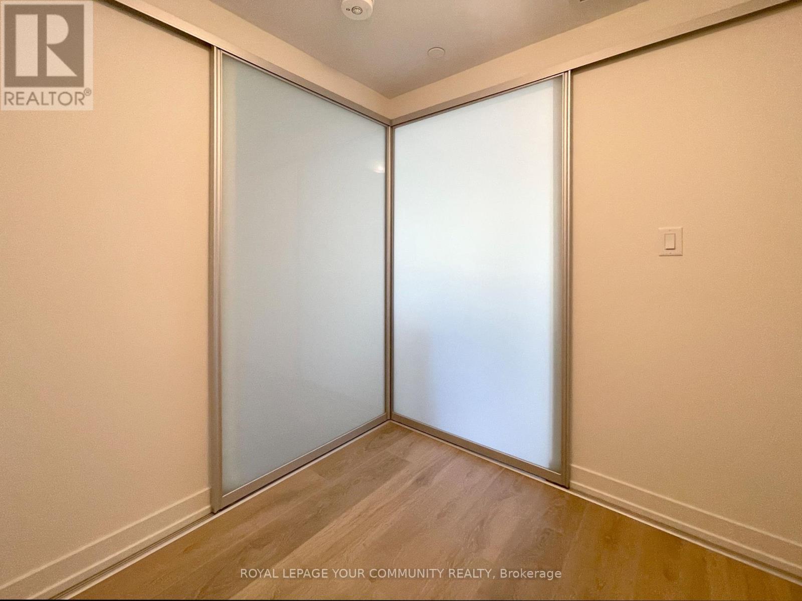 2302 - 58 Elizabeth Street S, Richmond Hill, Ontario  L4C 5W2 - Photo 12 - N12302684