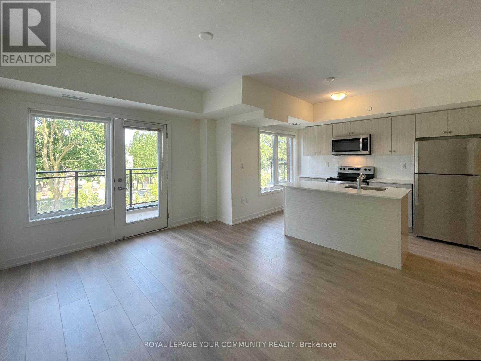 2302 - 58 Elizabeth Street S, Richmond Hill, Ontario  L4C 5W2 - Photo 2 - N12302684