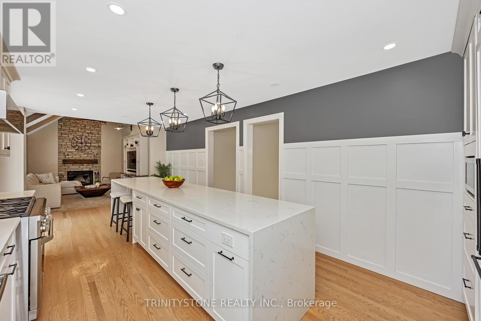 32 Kyle Avenue, Ottawa, Ontario  K2S 1G9 - Photo 14 - X12375507