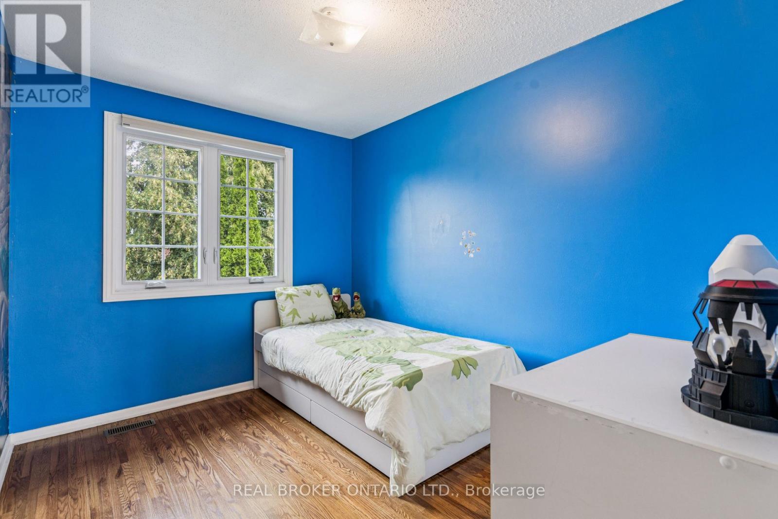 85 Monterey Drive, Ottawa, Ontario  K2H 7A9 - Photo 34 - X12375580