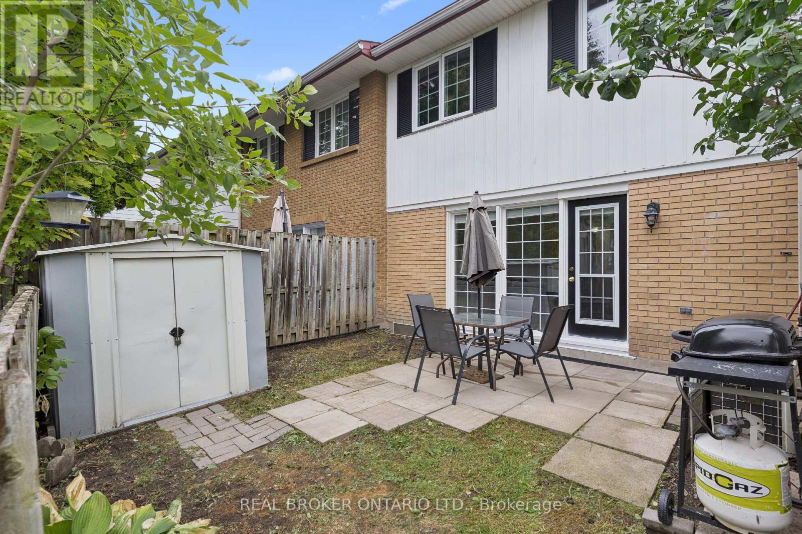 85 Monterey Drive, Ottawa, Ontario  K2H 7A9 - Photo 41 - X12375580