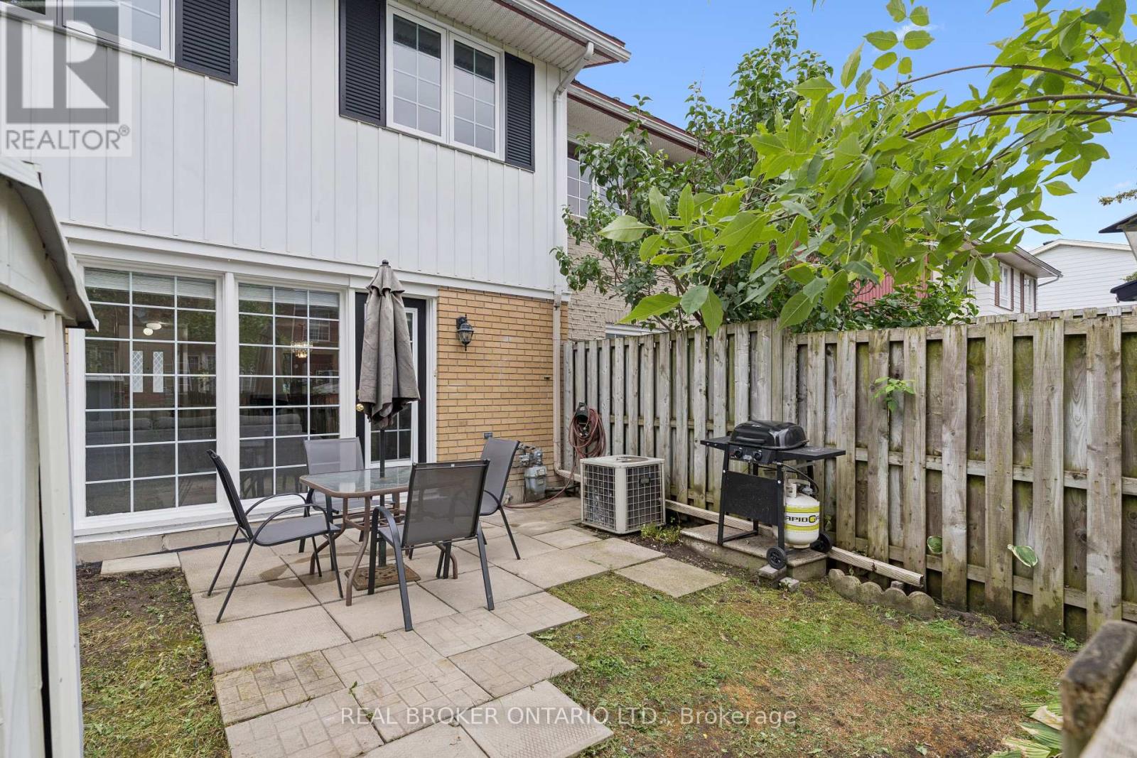 85 Monterey Drive, Ottawa, Ontario  K2H 7A9 - Photo 42 - X12375580
