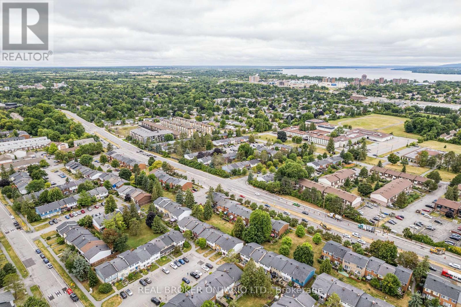 85 Monterey Drive, Ottawa, Ontario  K2H 7A9 - Photo 45 - X12375580