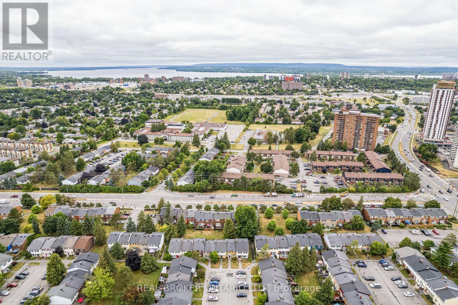 85 Monterey Drive, Ottawa, Ontario  K2H 7A9 - Photo 46 - X12375580